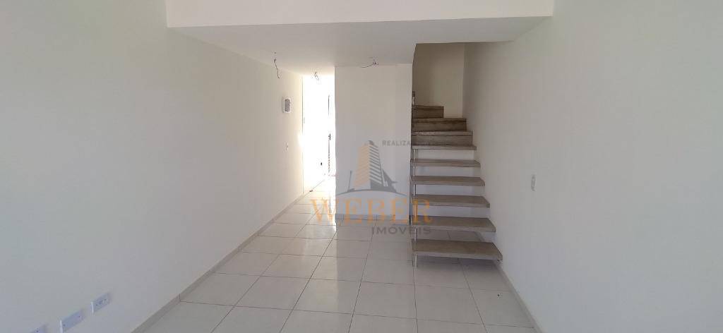 Sobrado à venda com 2 quartos, 61m² - Foto 14