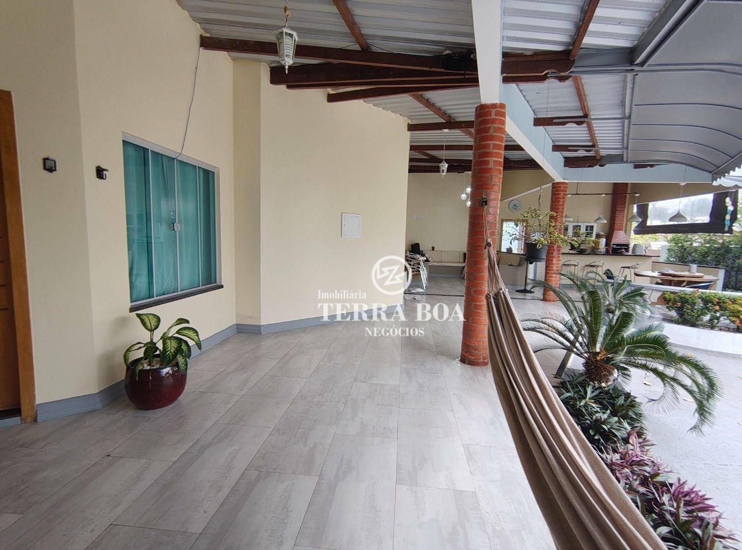 Casa de Condomínio à venda com 3 quartos, 220m² - Foto 4