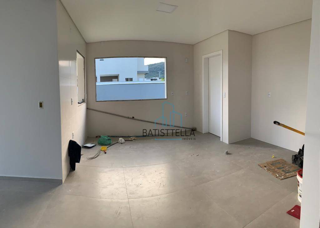 Casa à venda com 3 quartos, 204m² - Foto 7