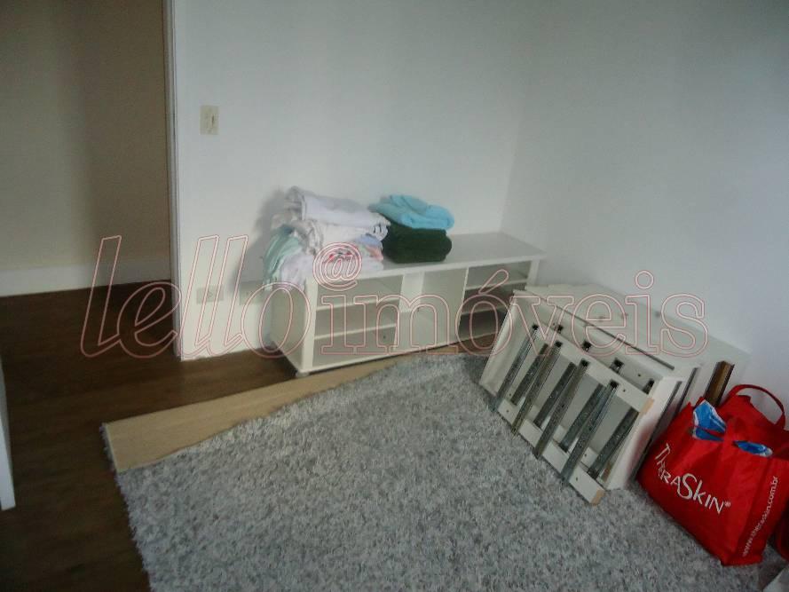 Apartamento para alugar com 3 quartos, 115m² - Foto 13