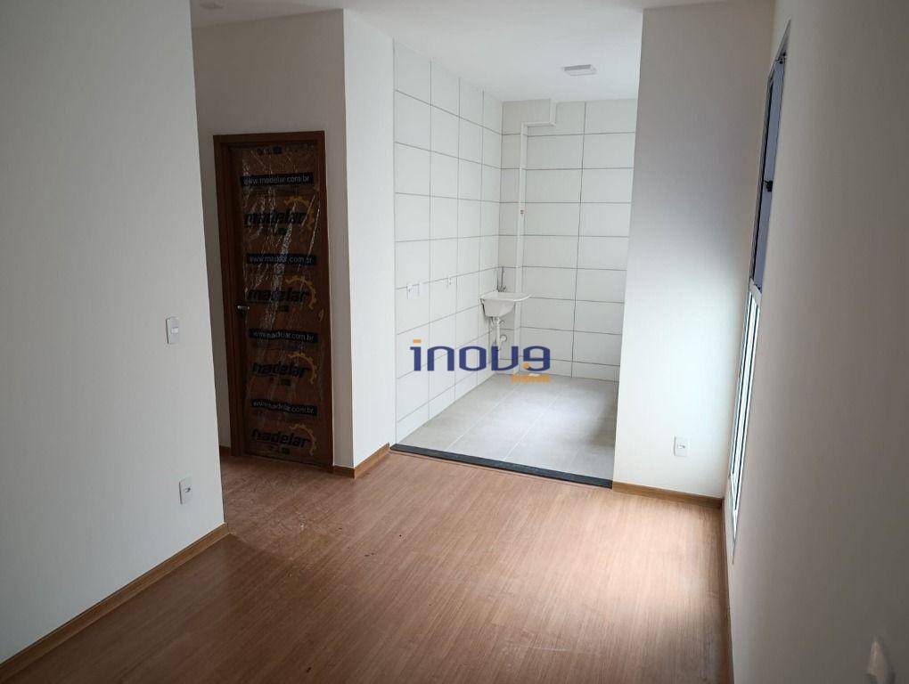 Apartamento para alugar com 2 quartos, 40m² - Foto 8