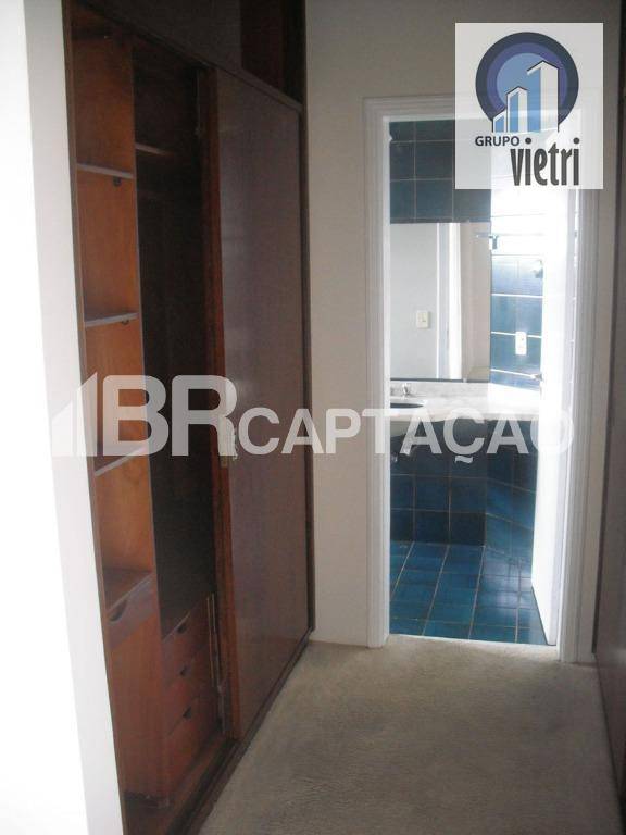 Apartamento à venda com 3 quartos, 210m² - Foto 14