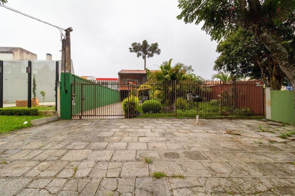 Sobrado à venda com 4 quartos, 400m² - Foto 2