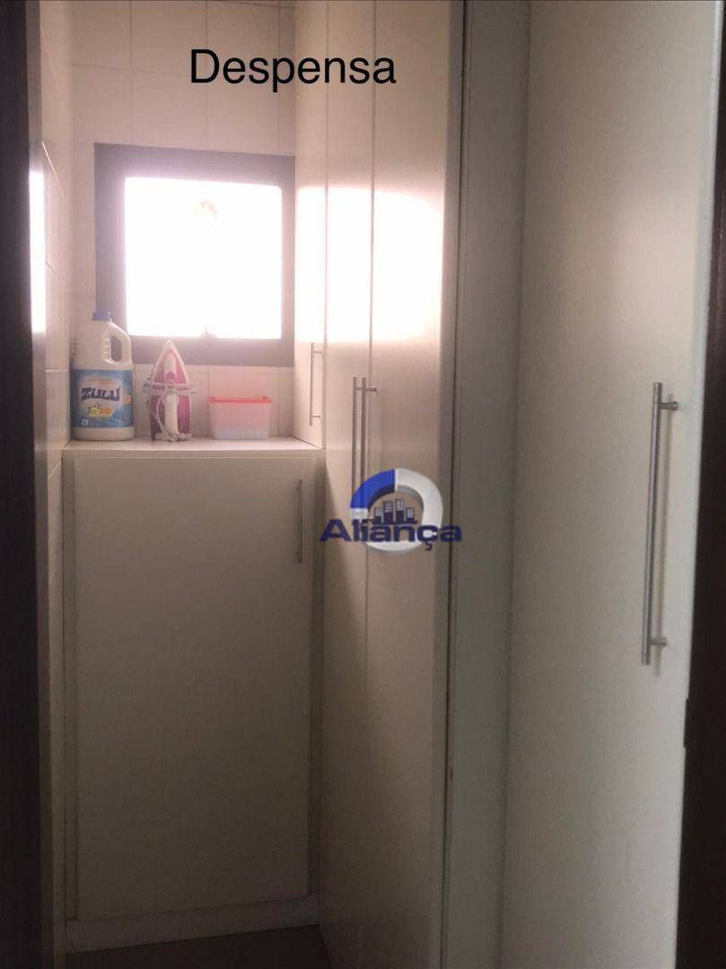 Apartamento à venda com 4 quartos, 185m² - Foto 4