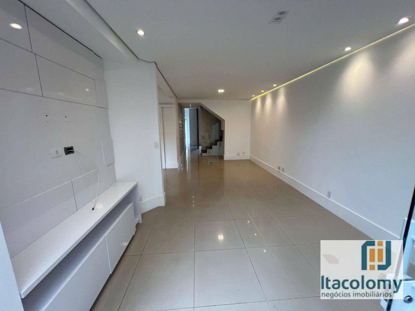 Casa de Condomínio à venda com 3 quartos, 170m² - Foto 4