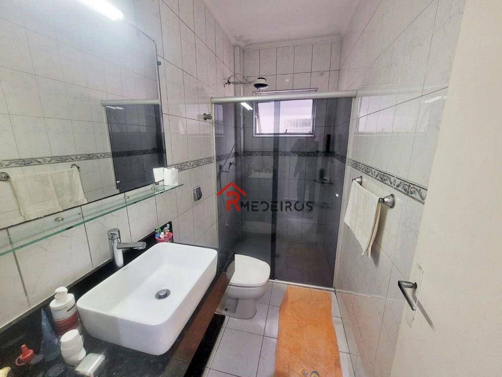 Apartamento à venda com 2 quartos, 72m² - Foto 11