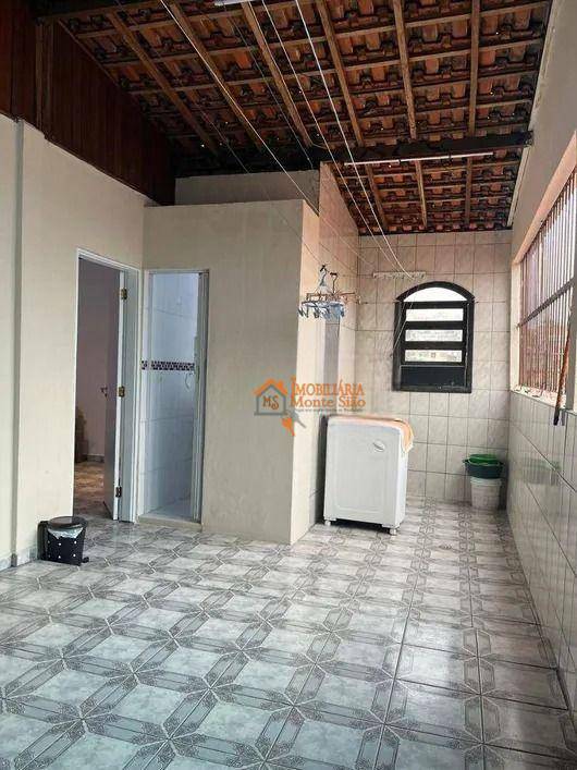 Sobrado à venda com 6 quartos, 230M2 - Foto 7