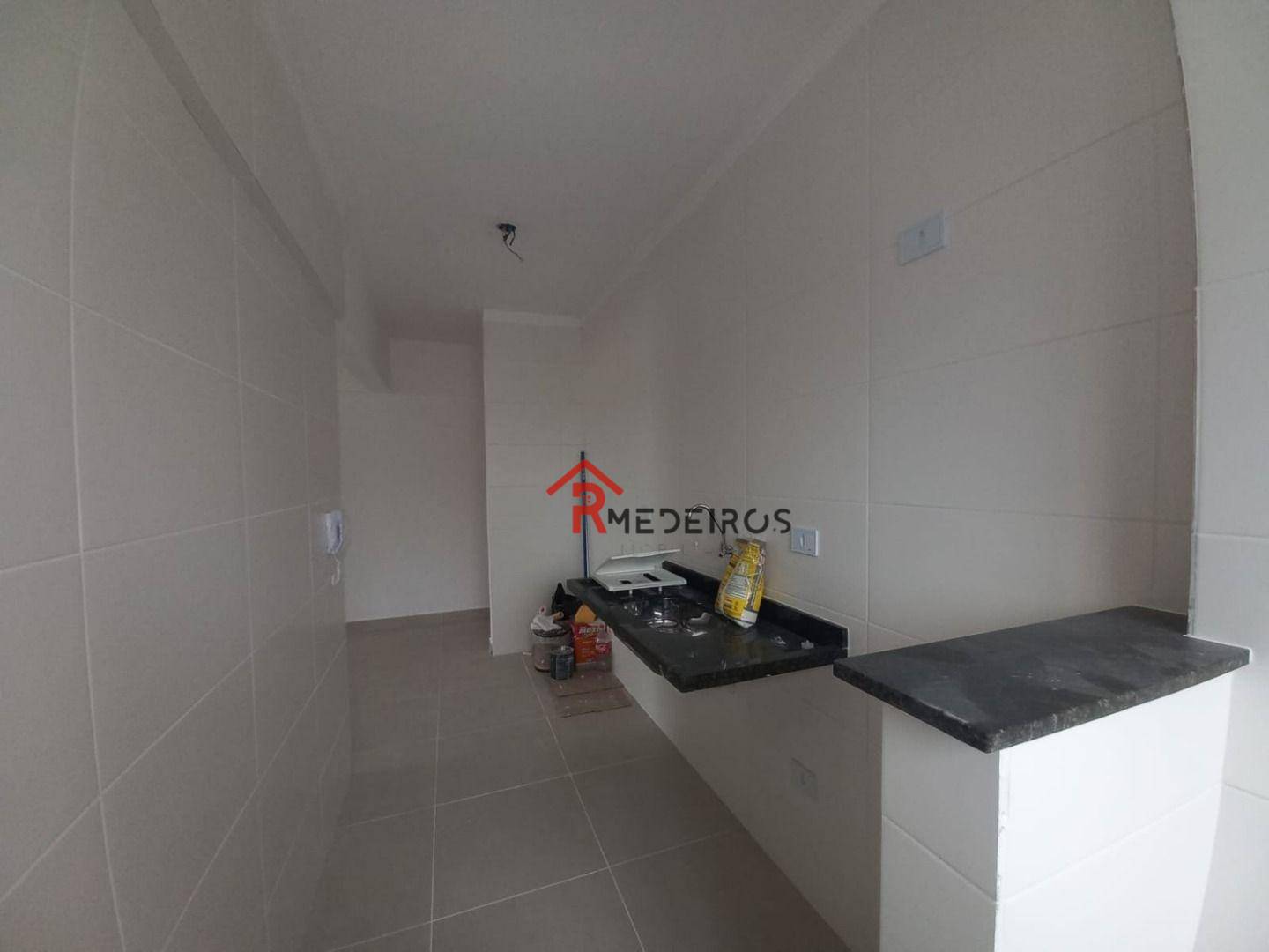 Apartamento à venda com 2 quartos, 68m² - Foto 9