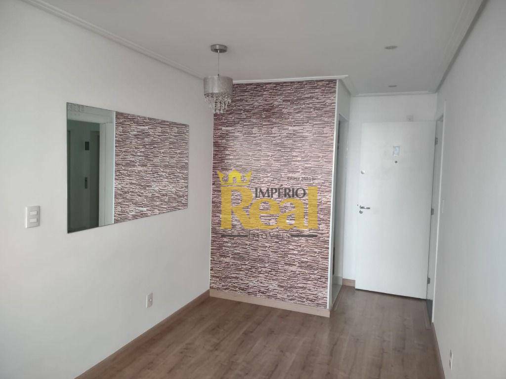 Apartamento à venda com 2 quartos, 46m² - Foto 3