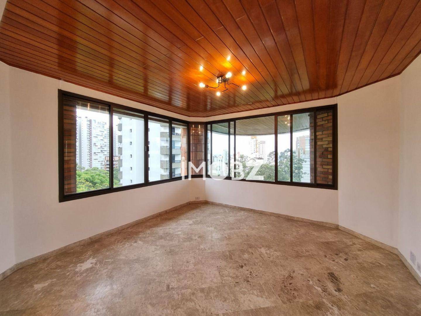 Apartamento à venda com 4 quartos, 236m² - Foto 10