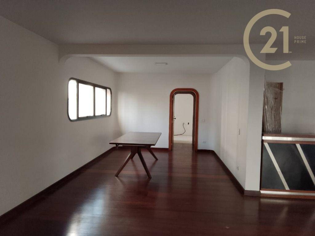 Apartamento à venda com 4 quartos, 196m² - Foto 3