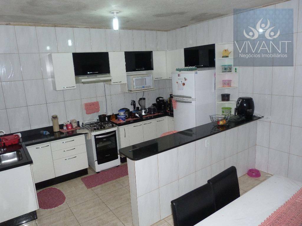 Casa à venda com 3 quartos, 224m² - Foto 24