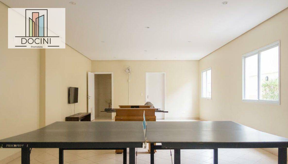 Apartamento à venda com 2 quartos, 70m² - Foto 1