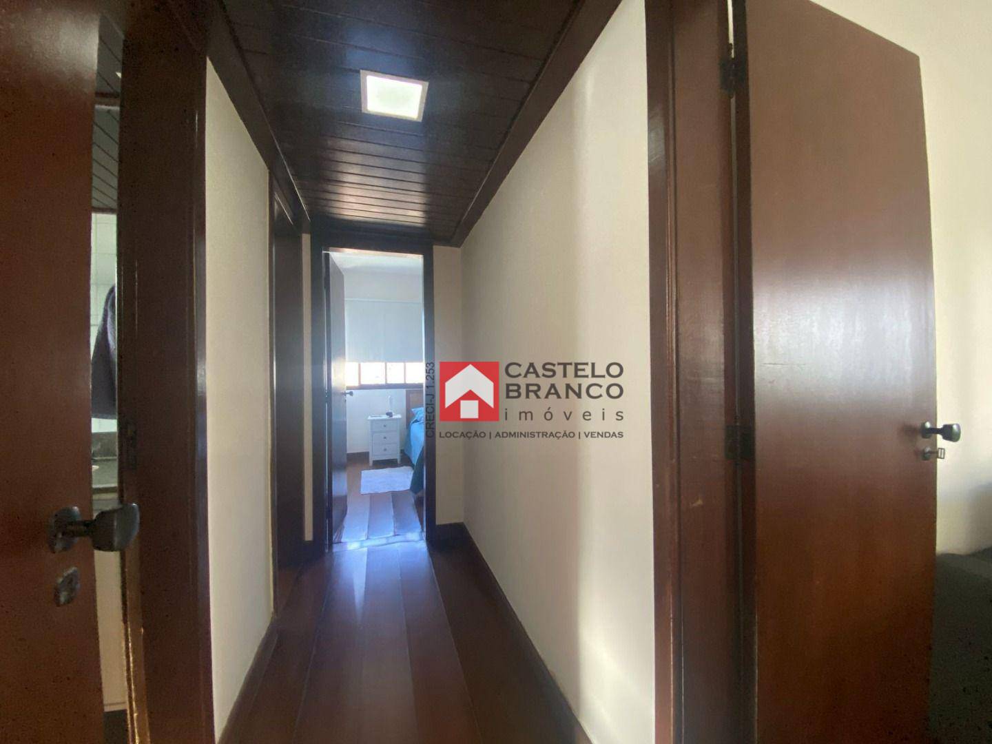 Apartamento à venda com 3 quartos, 146m² - Foto 10