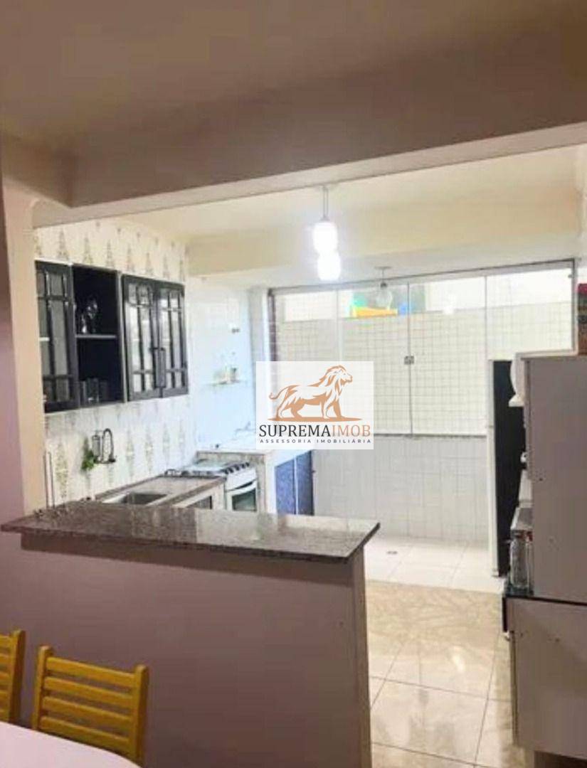 Apartamento à venda com 3 quartos, 150m² - Foto 4