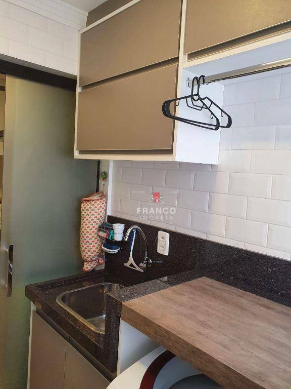 Apartamento à venda com 3 quartos, 96m² - Foto 17