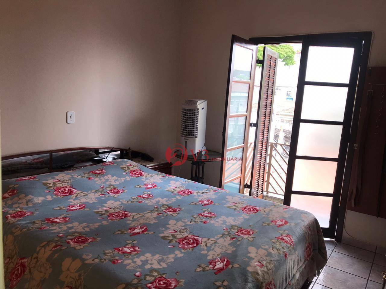 Sobrado à venda com 2 quartos, 193m² - Foto 4