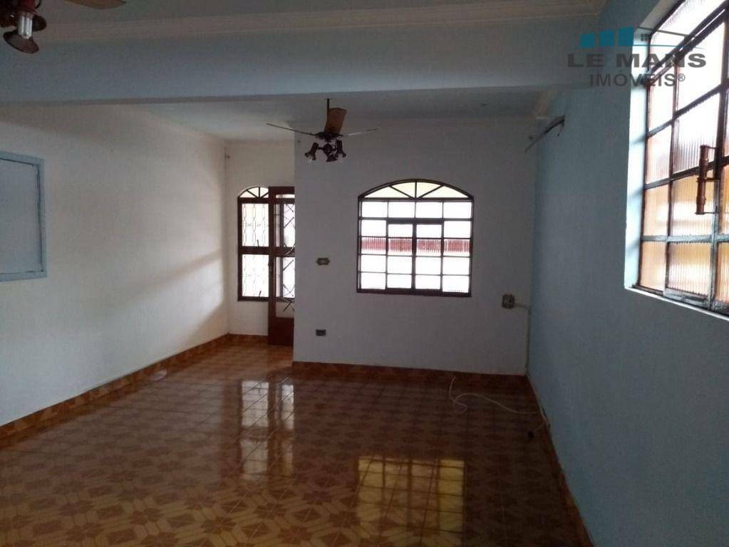 Casa à venda com 2 quartos, 150m² - Foto 5