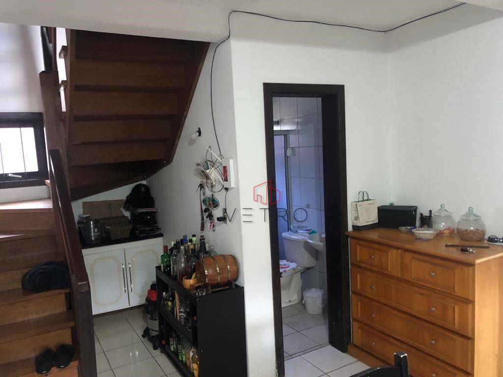 Casa à venda com 4 quartos, 180m² - Foto 6