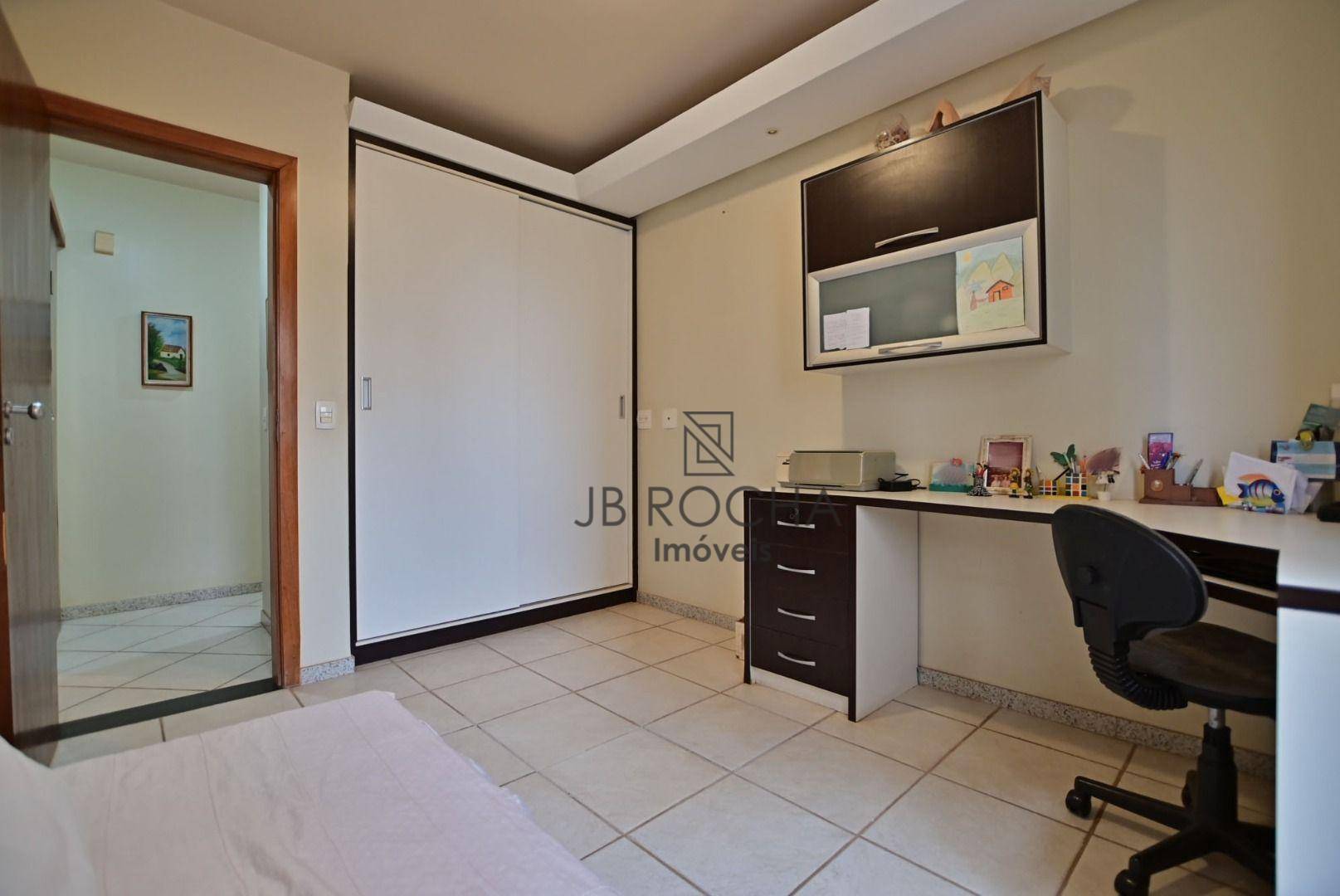 Apartamento à venda com 4 quartos, 160m² - Foto 11