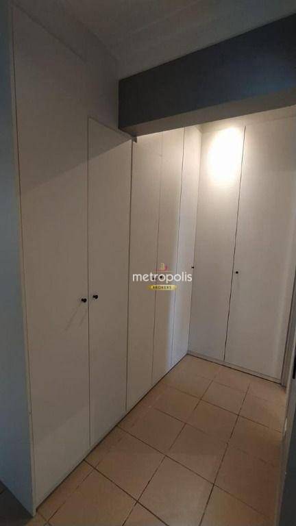 Apartamento à venda com 4 quartos, 200m² - Foto 11