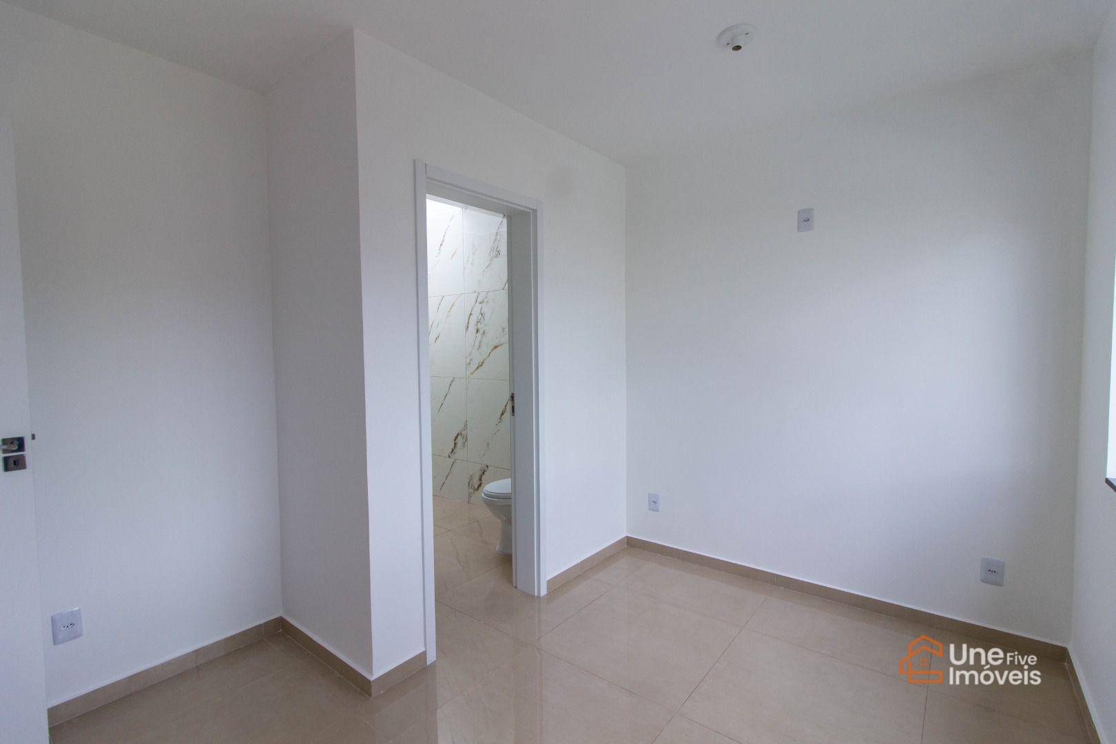 Casa à venda com 3 quartos, 64m² - Foto 17