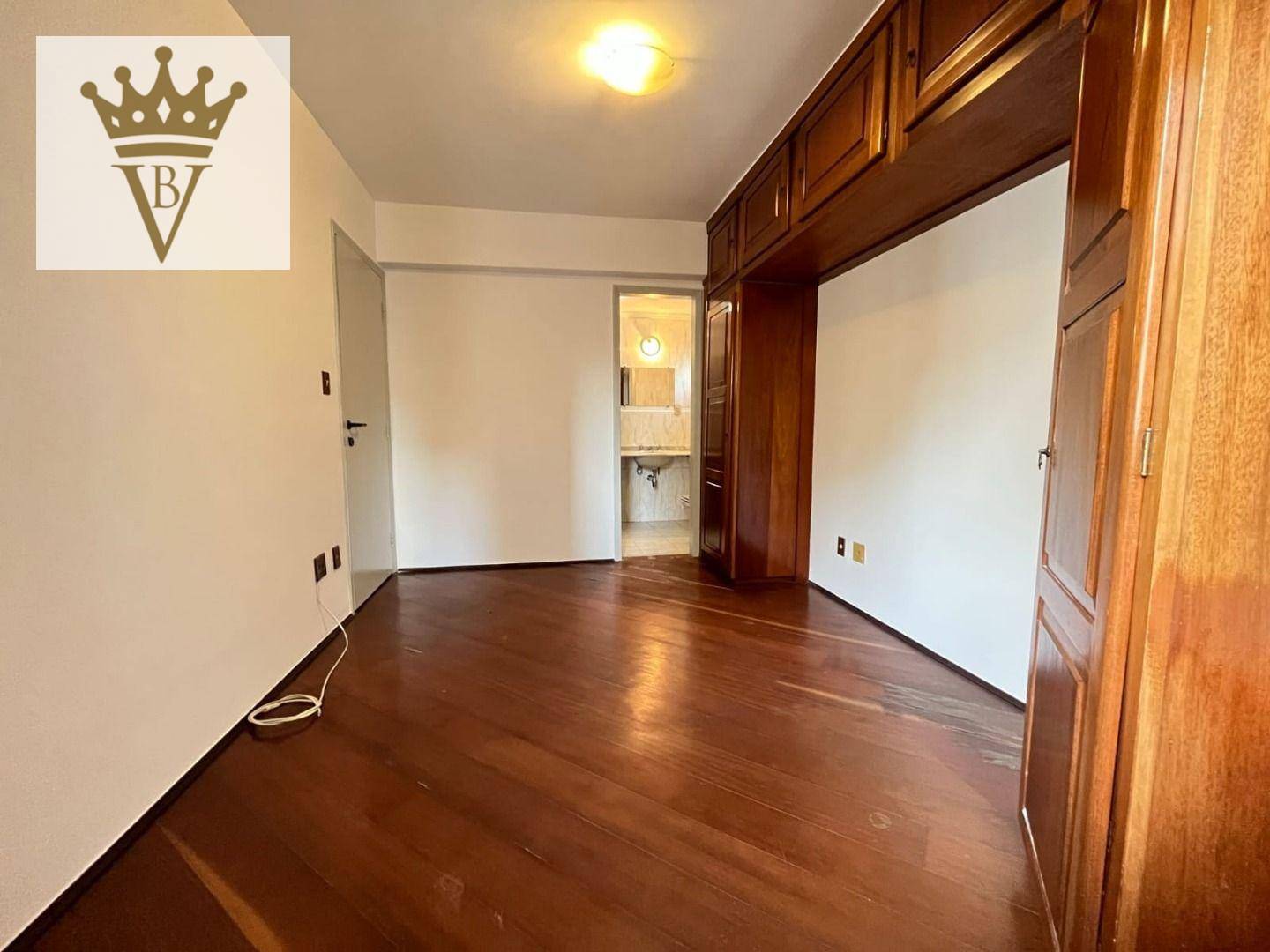 Apartamento à venda com 3 quartos, 90m² - Foto 2