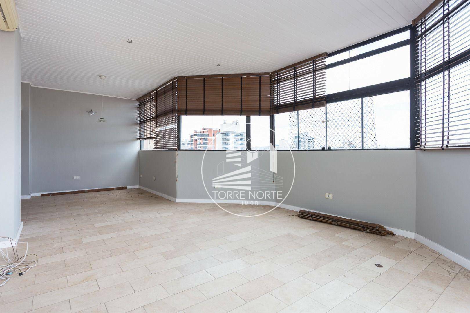 Cobertura à venda com 3 quartos, 248m² - Foto 19