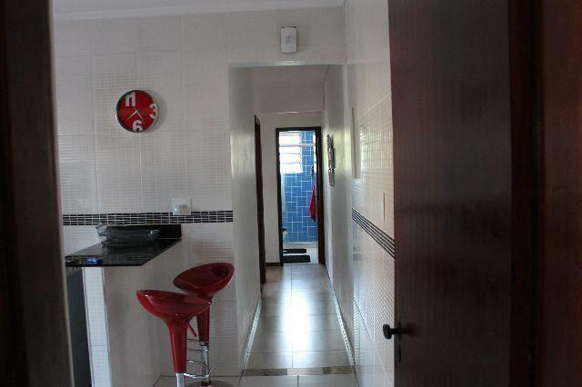 Apartamento à venda com 2 quartos, 75m² - Foto 1