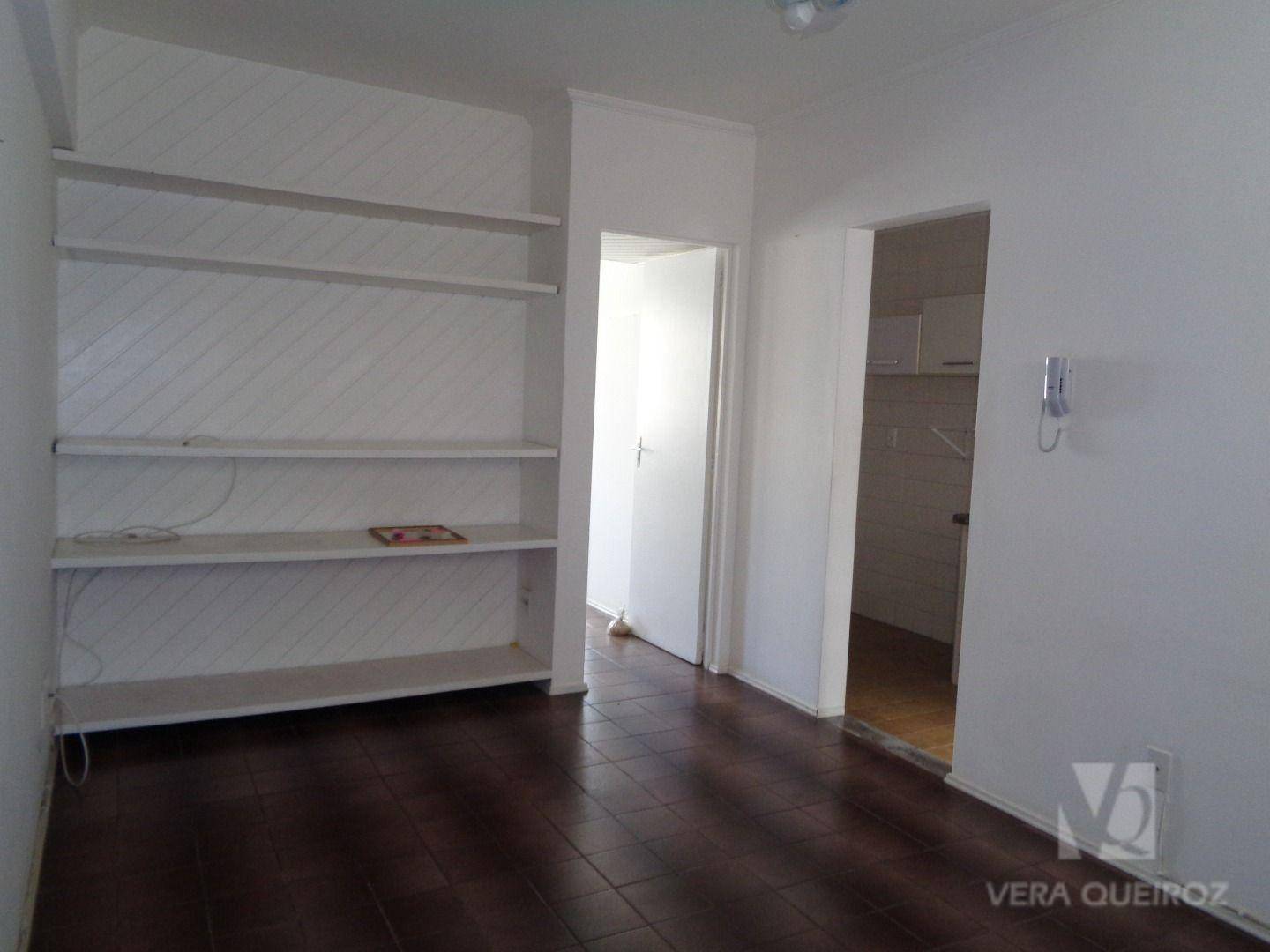 Apartamento à venda com 1 quarto, 36m² - Foto 2