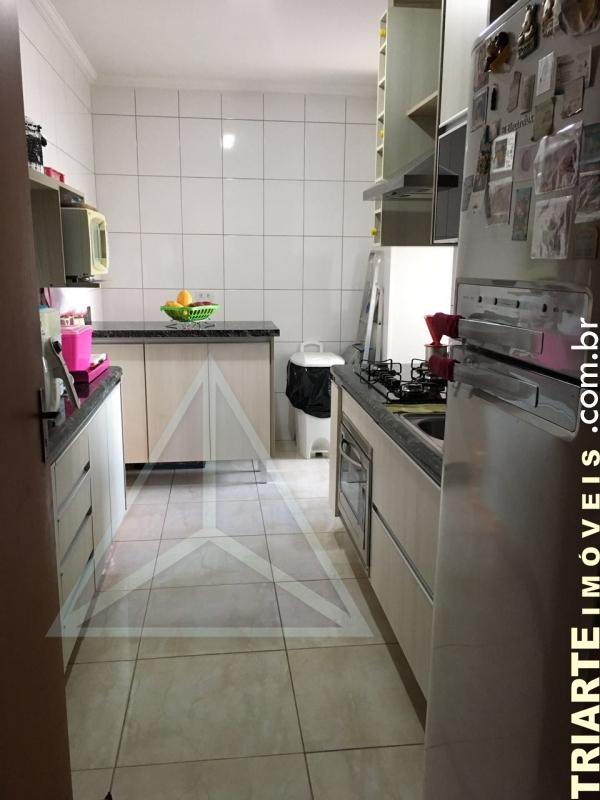 Apartamento à venda com 2 quartos, 65m² - Foto 9