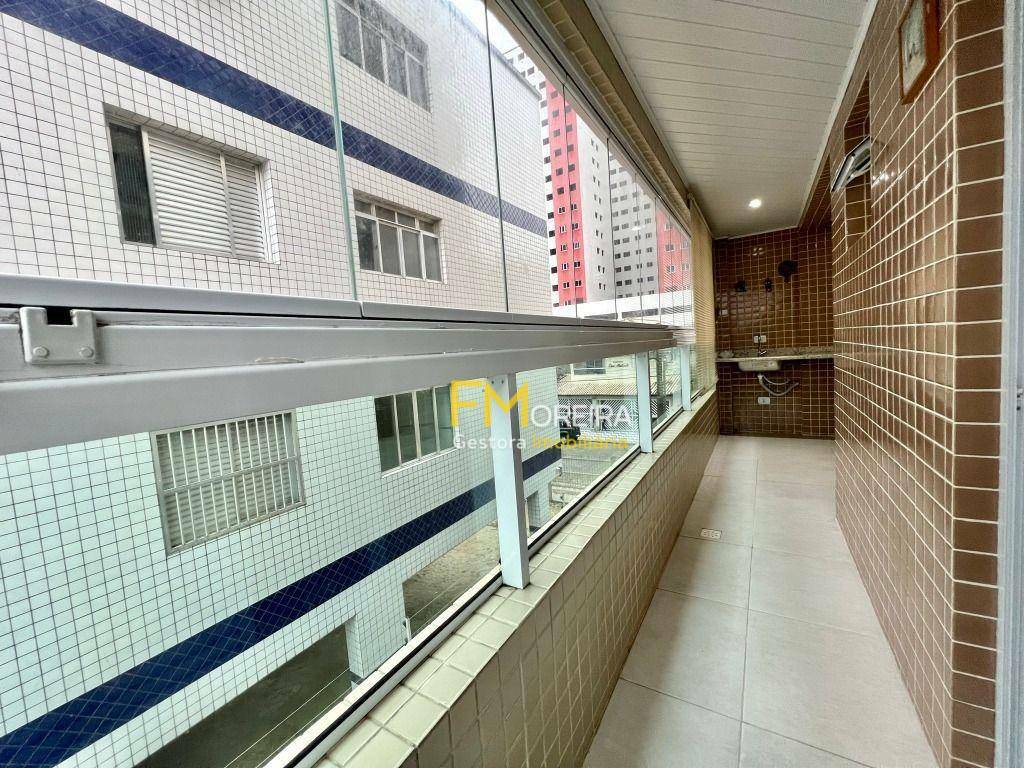 Apartamento à venda com 2 quartos, 64m² - Foto 17