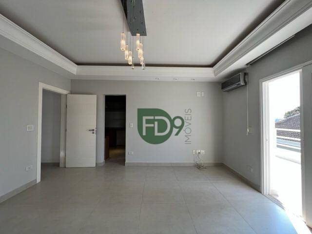 Casa à venda com 3 quartos, 1000m² - Foto 45