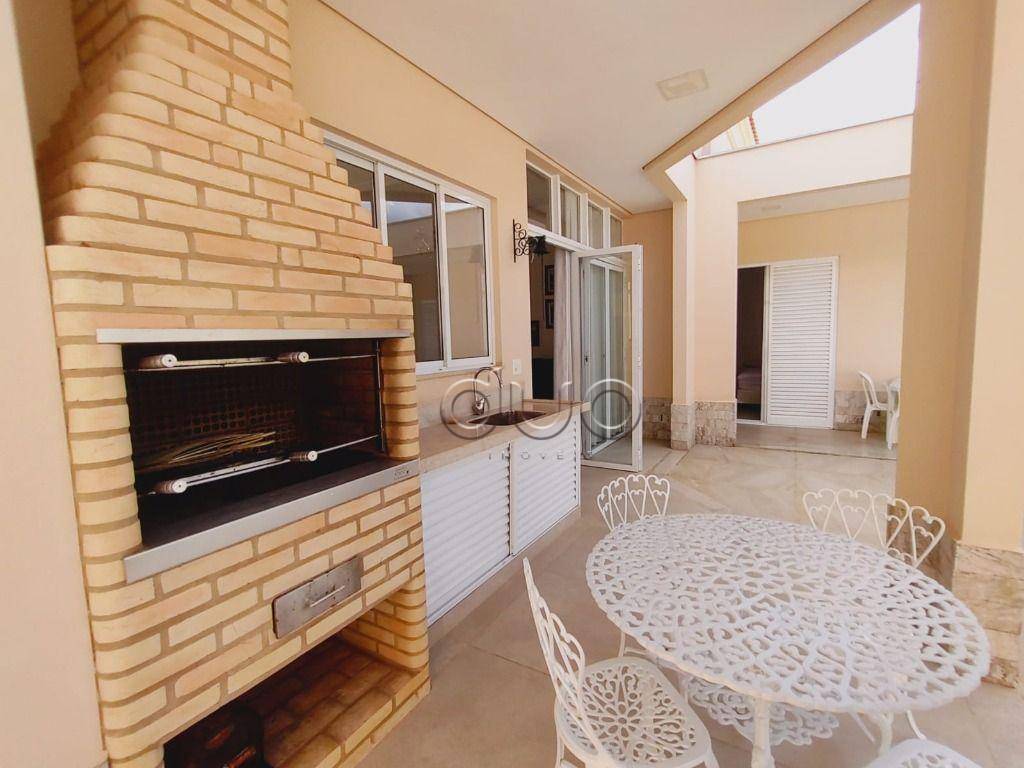 Casa de Condomínio para alugar com 2 quartos, 194m² - Foto 27