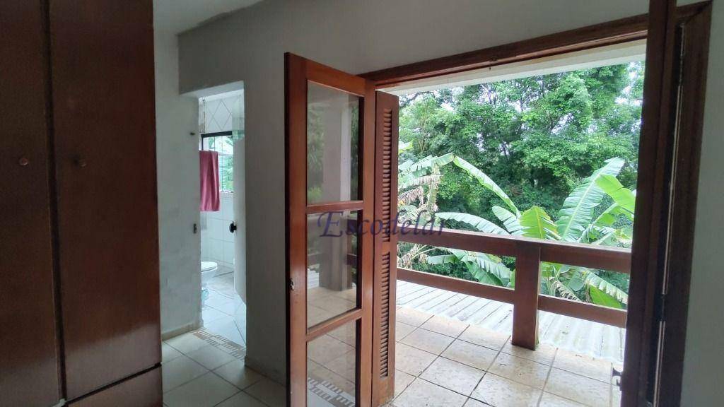 Casa à venda com 4 quartos, 250m² - Foto 13