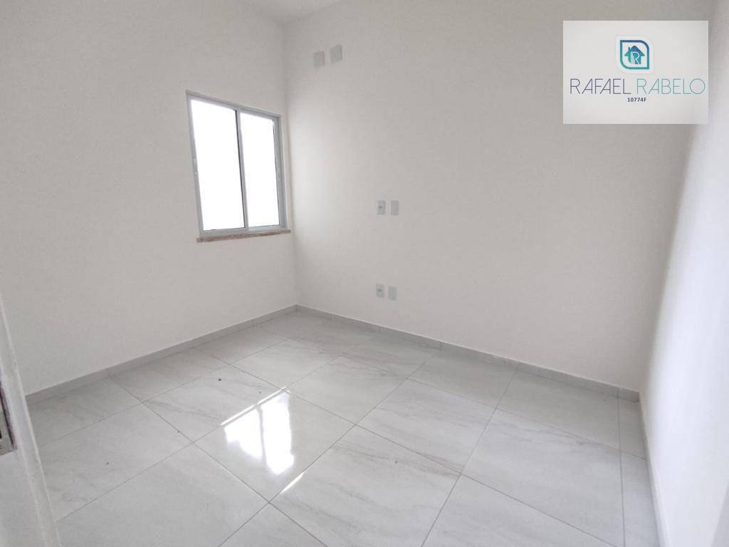 Casa à venda com 3 quartos, 97m² - Foto 9