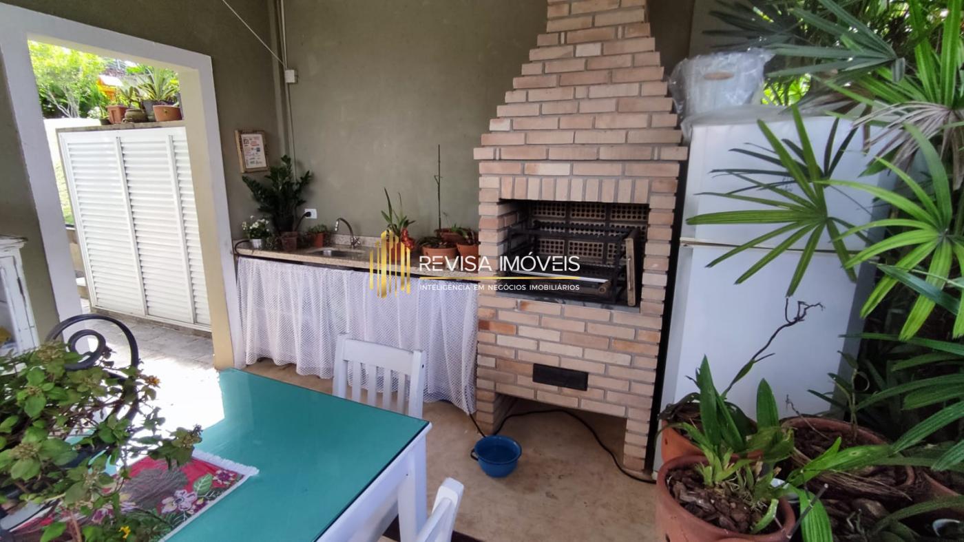 Casa para alugar com 4 quartos, 230m² - Foto 49