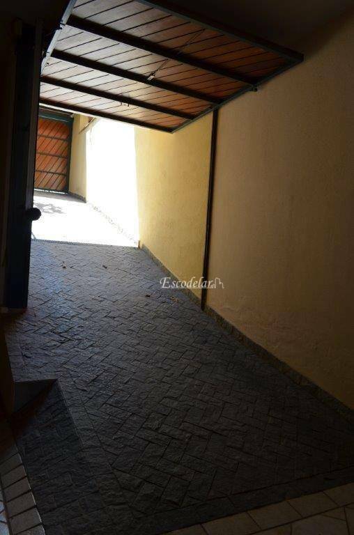 Sobrado à venda com 3 quartos, 200m² - Foto 16