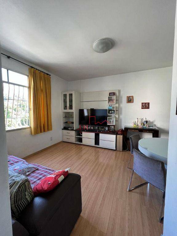 Apartamento à venda com 3 quartos, 80m² - Foto 3