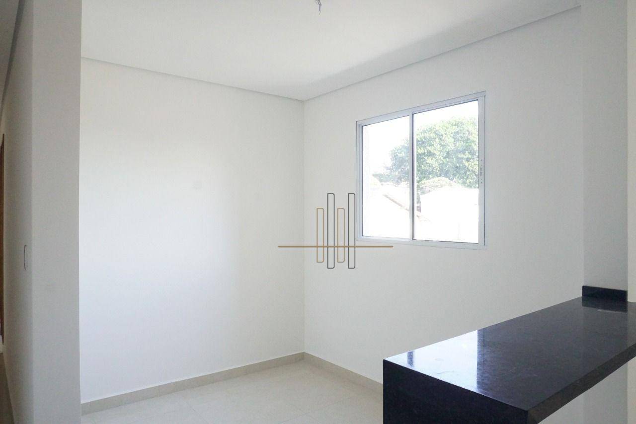 Apartamento à venda com 2 quartos, 44m² - Foto 1