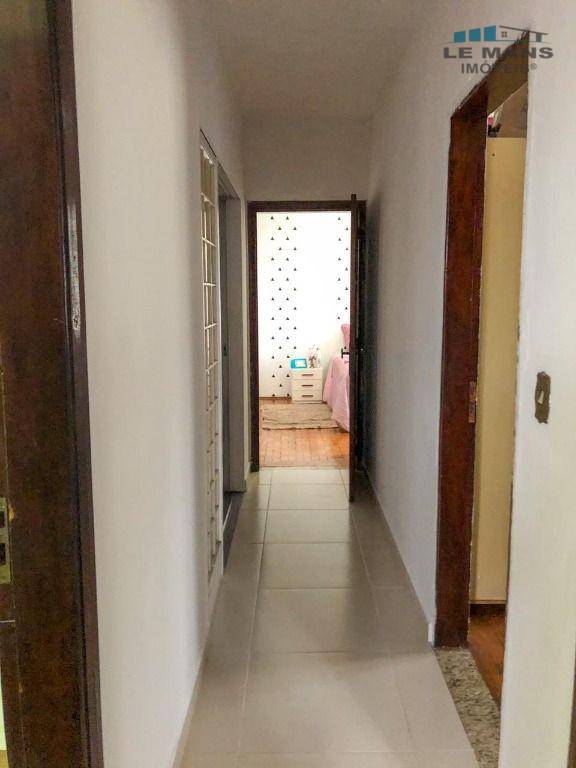 Casa à venda com 4 quartos, 202m² - Foto 6