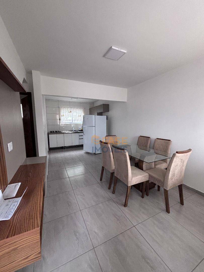 Casa à venda com 2 quartos, 1m² - Foto 4