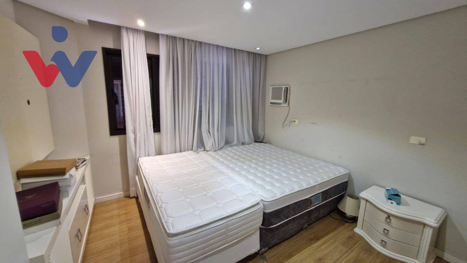 Apartamento à venda com 4 quartos, 164m² - Foto 30