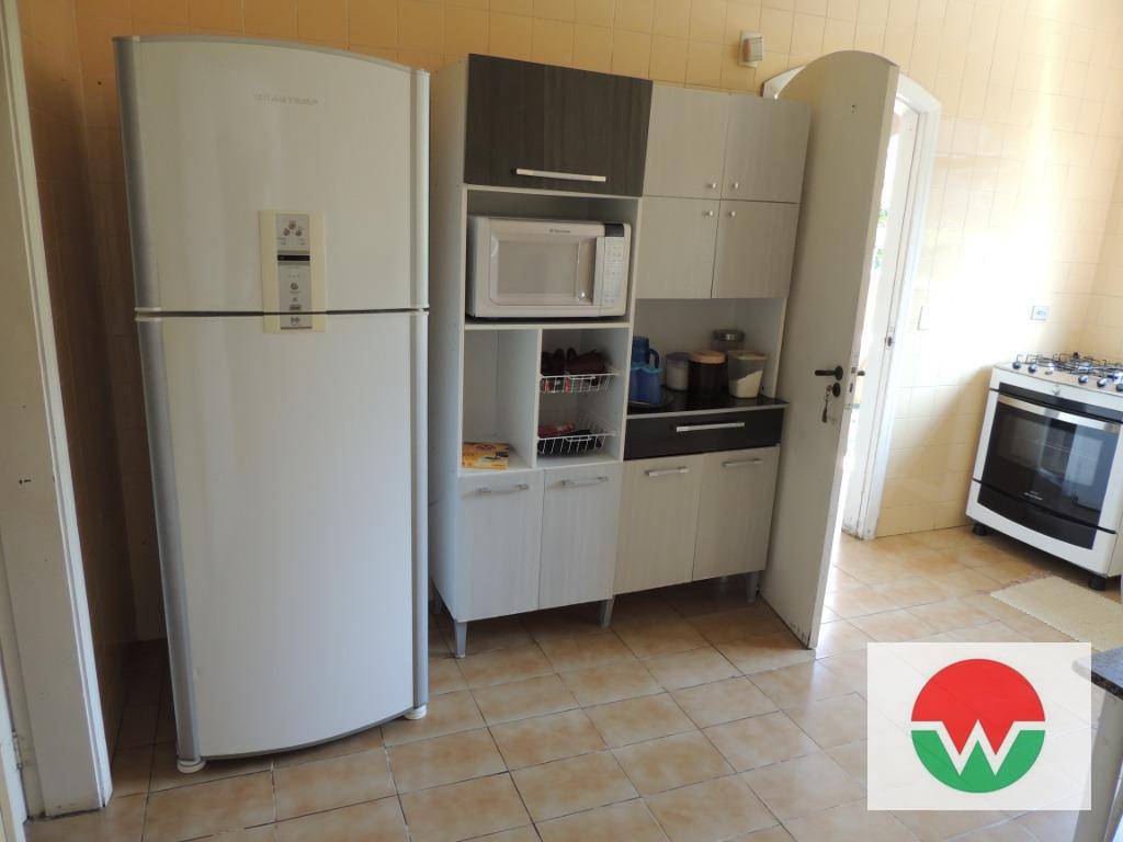 Casa de Condomínio à venda com 3 quartos, 300m² - Foto 15