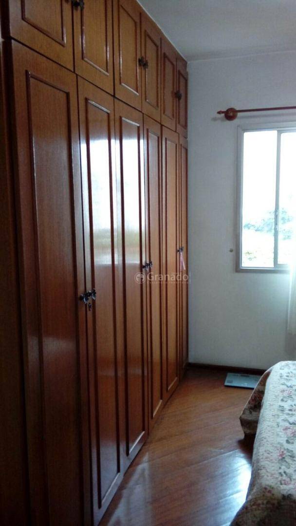 Apartamento à venda com 3 quartos, 95m² - Foto 7