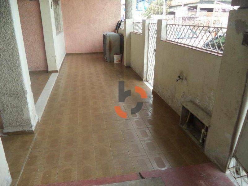 Casa à venda com 2 quartos, 100m² - Foto 8