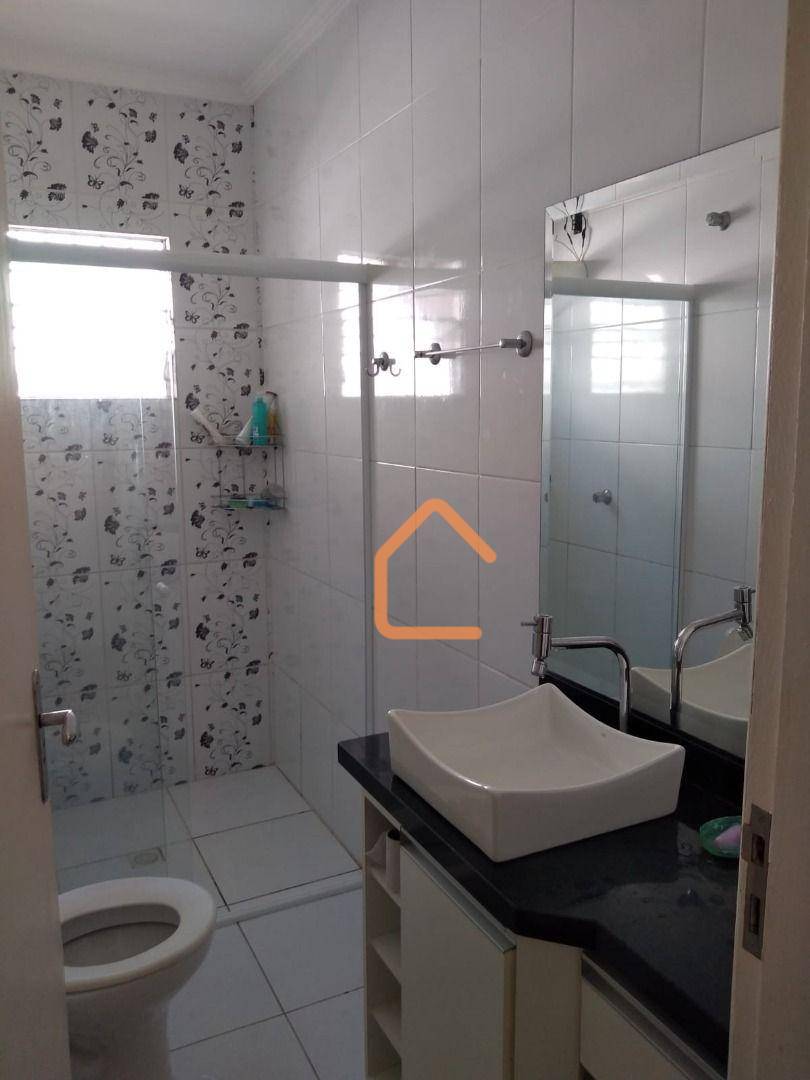 Casa à venda com 2 quartos, 109m² - Foto 10