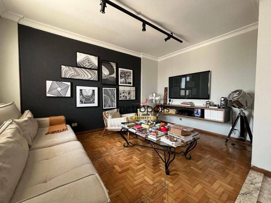 Apartamento à venda com 4 quartos, 230m² - Foto 14