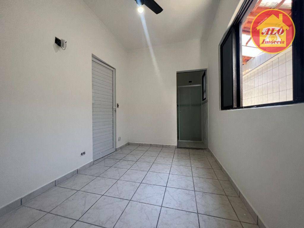 Casa à venda com 2 quartos, 80m² - Foto 11