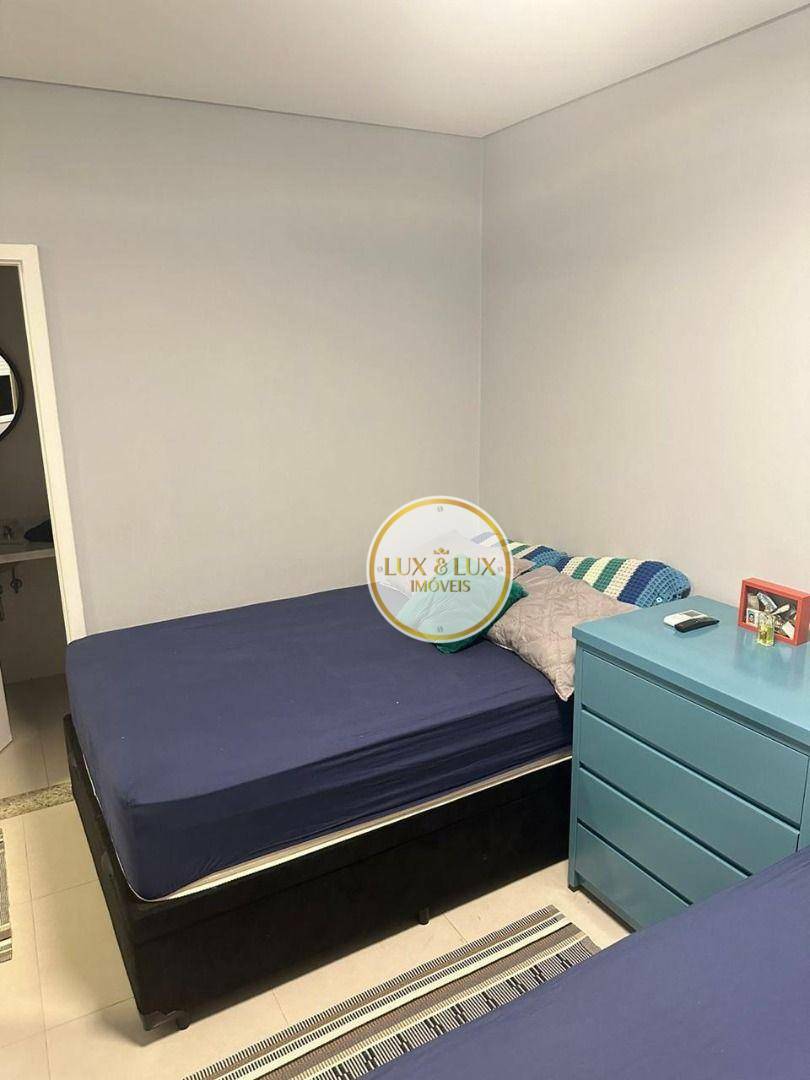 Apartamento para alugar com 4 quartos, 200m² - Foto 33